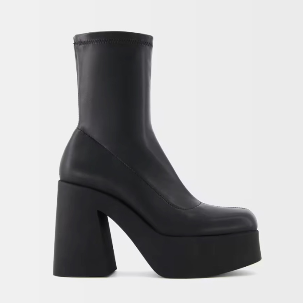 Bershka Black Fitted High-Heel Platform Ankle Boots